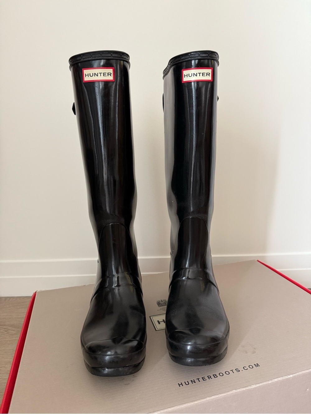 Hunter Black Rain Boot Logo Interior Detail